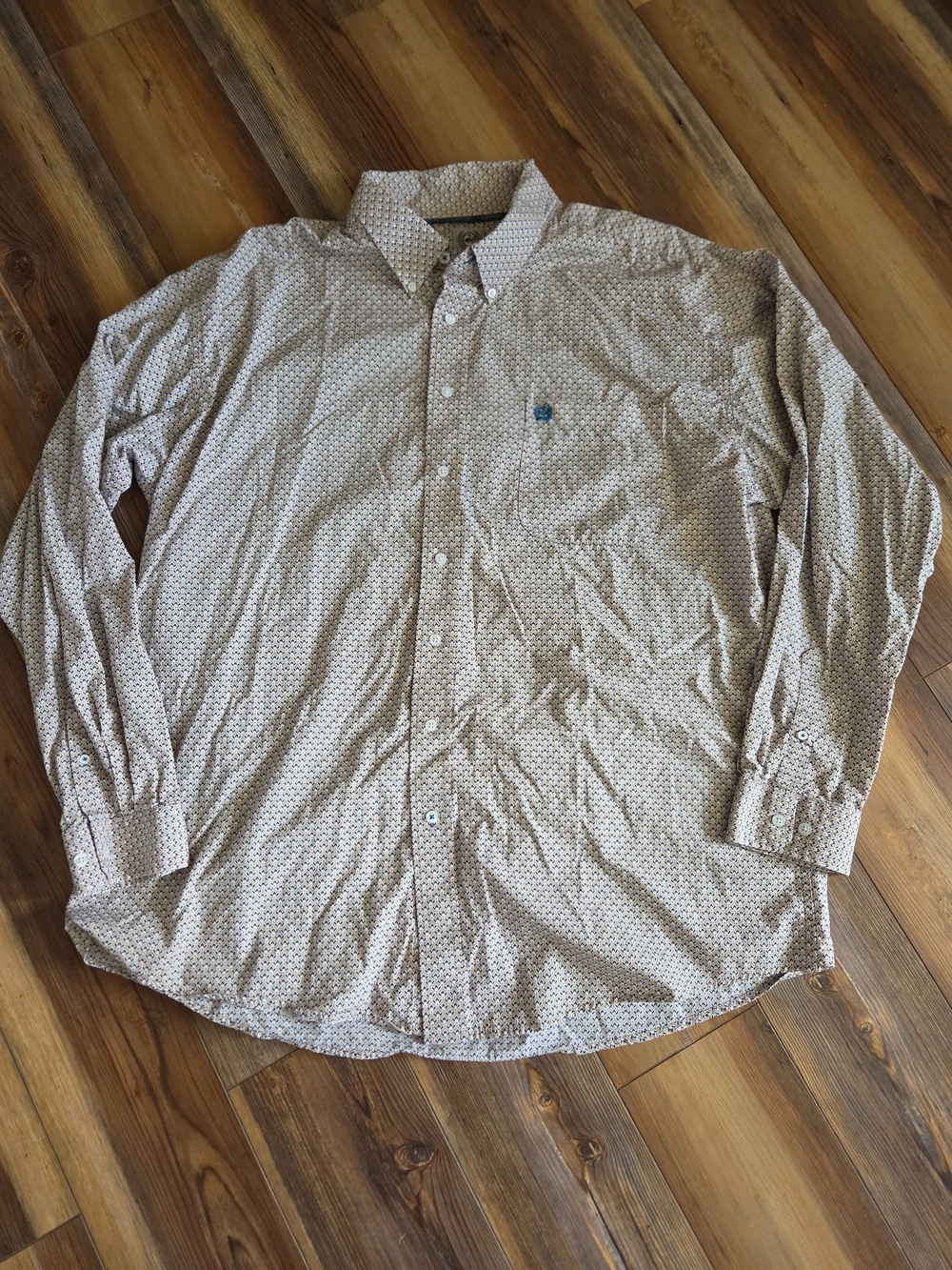 Men's Long-Sleeve Button-Down Shirt in Cream Geo Print